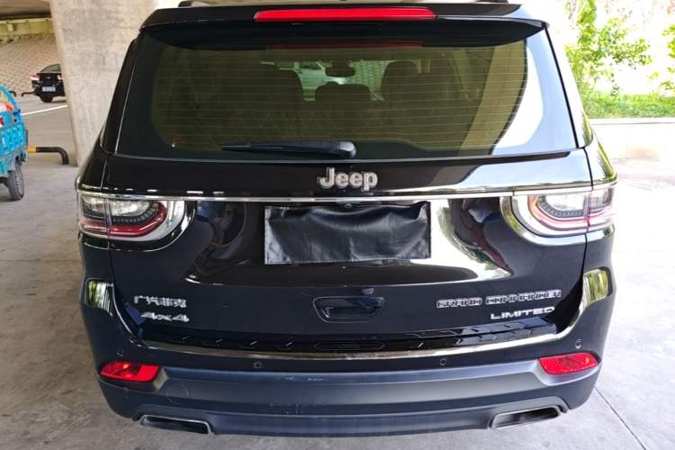 Used Jeep Grand Commander 2018 2.0T Four-Wheel Drive Premium Navigation Version China V Rear