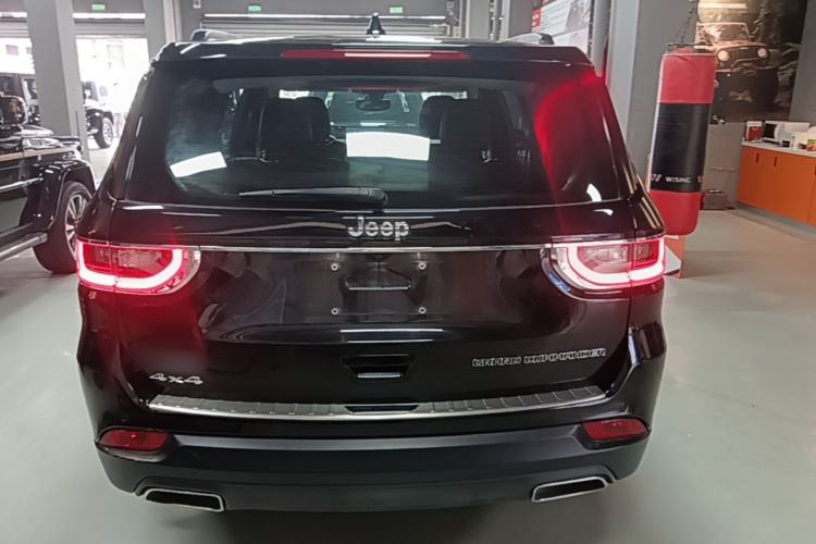 Used Jeep Grand Commander 2018 2.0T Four-Wheel Drive Enjoyment Edition China VI Rear