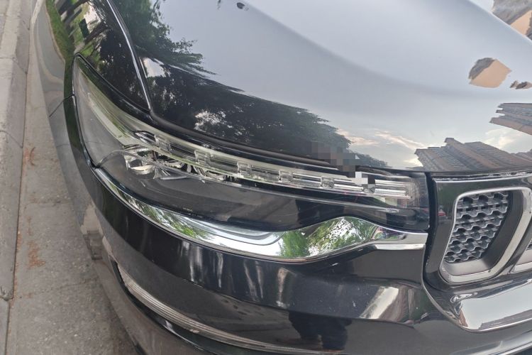 Used Jeep Grand Commander 2018 2.0T Four-Wheel Drive Enjoyment Version China V Right Front Headlight