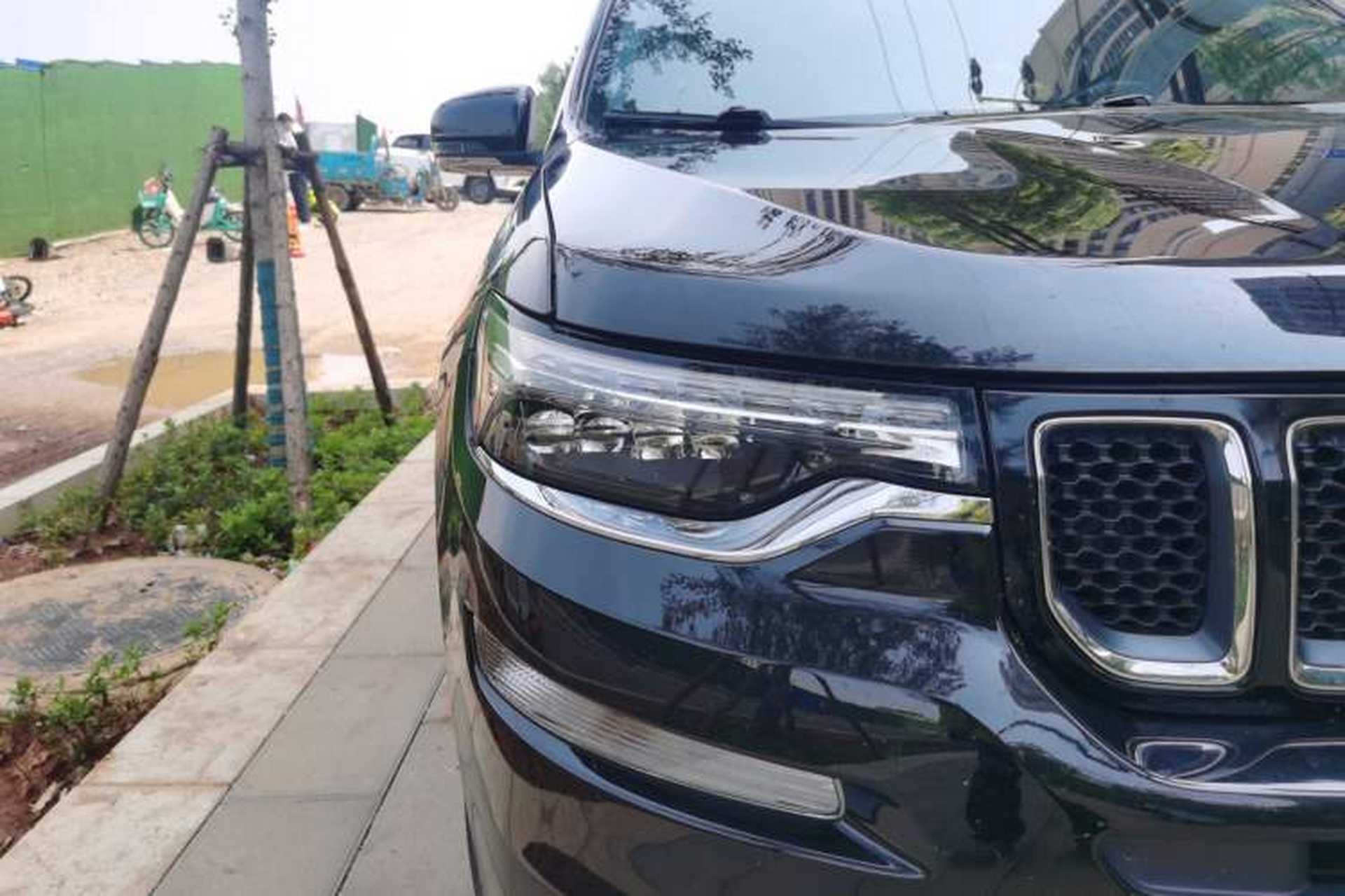 Used Jeep Grand Commander 2018 2.0T Four-Wheel Drive Enjoyment Edition China VI Right Front Headlight