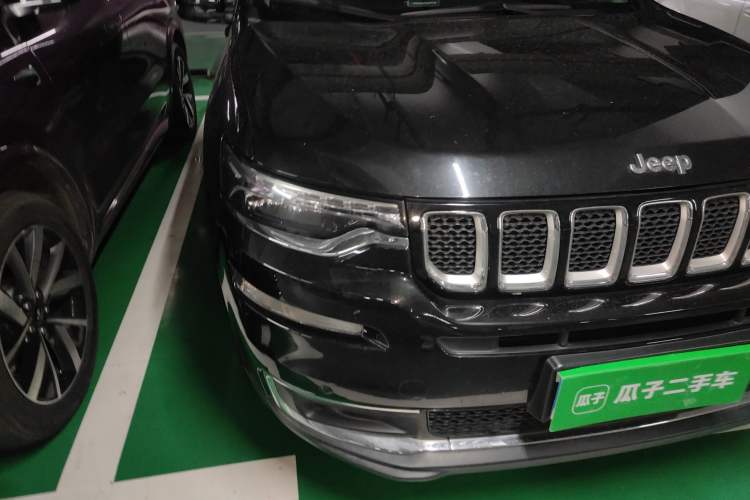 Used Jeep Grand Commander 2018 2.0T Four-Wheel Drive Enjoyment Version China V Right Front Headlight