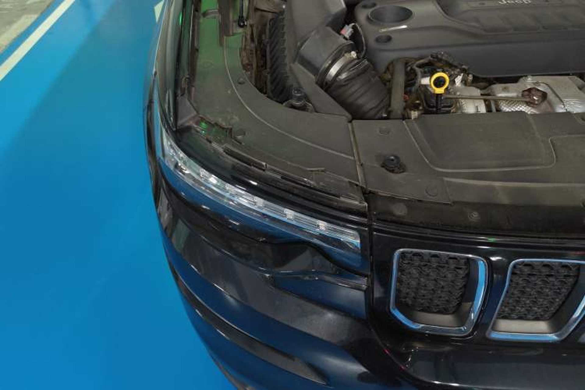 Used Jeep Grand Commander 2018 2.0T Four-Wheel Drive Enjoyment Edition China VI Right Front Headlight