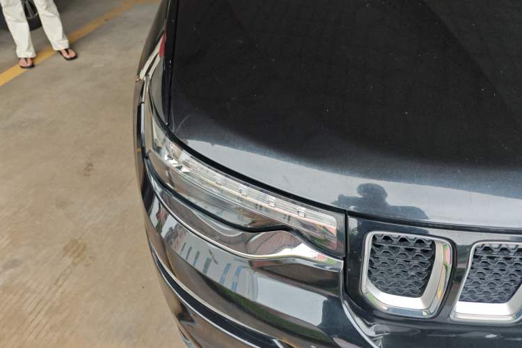 Used Jeep Grand Commander 2018 2.0T Four-Wheel Drive Prestige Edition China V Right Front Headlight
