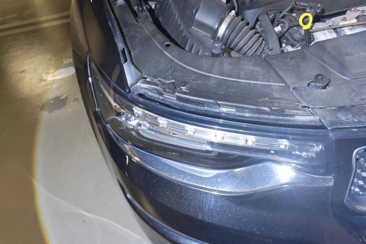 Used Jeep Grand Commander 2018 2.0T Four-Wheel Drive Premium Navigation Version China V Right Front Headlight