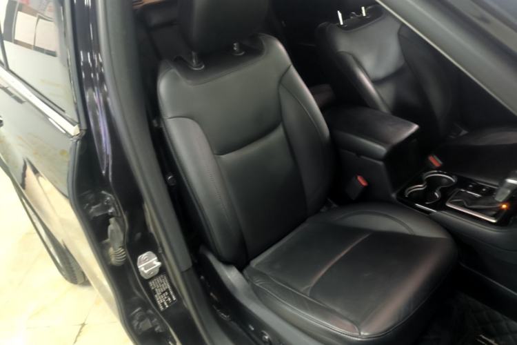 Used Jeep Grand Commander 2018 2.0T Four-Wheel Drive Prestige Edition China V Right Front Seat