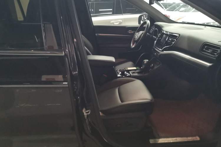 Used Jeep Grand Commander 2018 2.0T Four-Wheel Drive Prestige Edition China V Right Front Seat