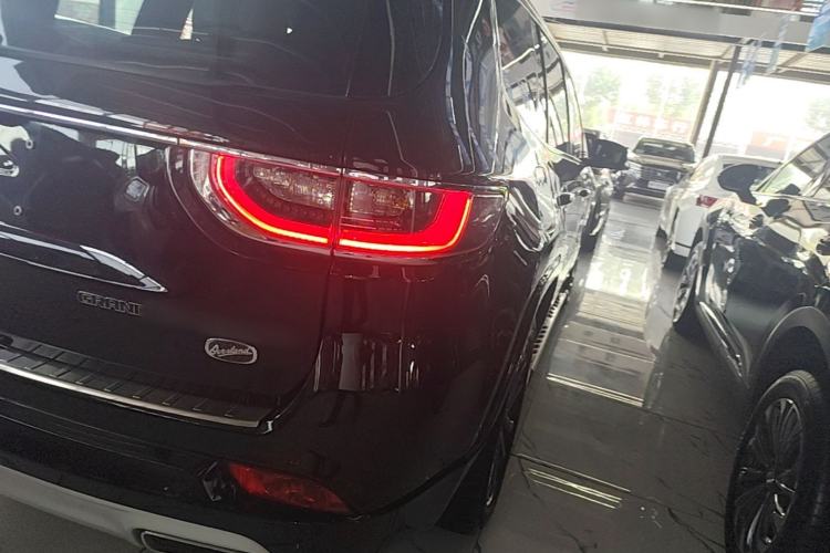 Used Jeep Grand Commander 2018 2.0T Four-Wheel Drive Smart Enjoyment Version China V Emission Standard Right Rear Taillight