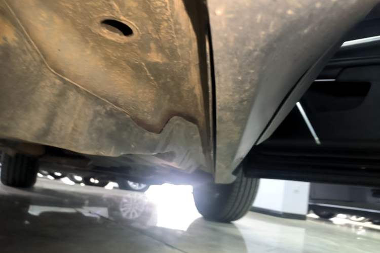 Used Jeep Grand Commander 2018 2.0T Four-Wheel Drive Prestige Edition China V Right Side Sill