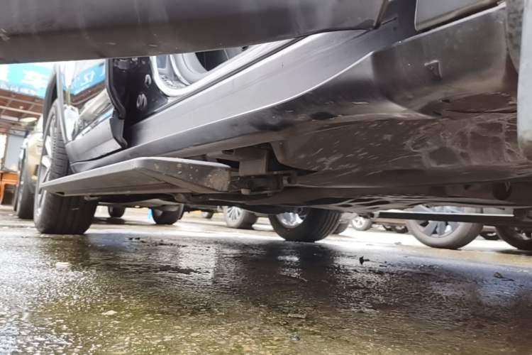 Used Jeep Grand Commander 2018 2.0T Four-Wheel Drive Enjoyment Version China V Right Side Sill
