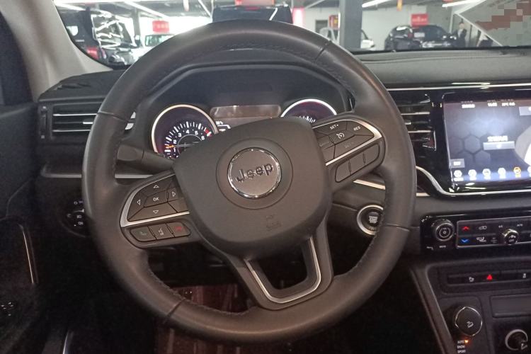 Used Jeep Grand Commander 2018 2.0T Four-Wheel Drive Enjoyment Edition China VI Steering Wheel