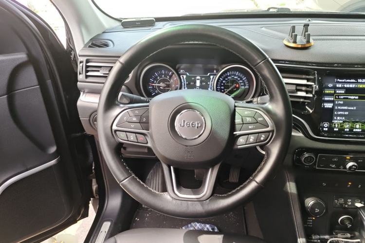 Used Jeep Grand Commander 2018 2.0T Four-wheel Drive Premium Edition China VI Steering Wheel