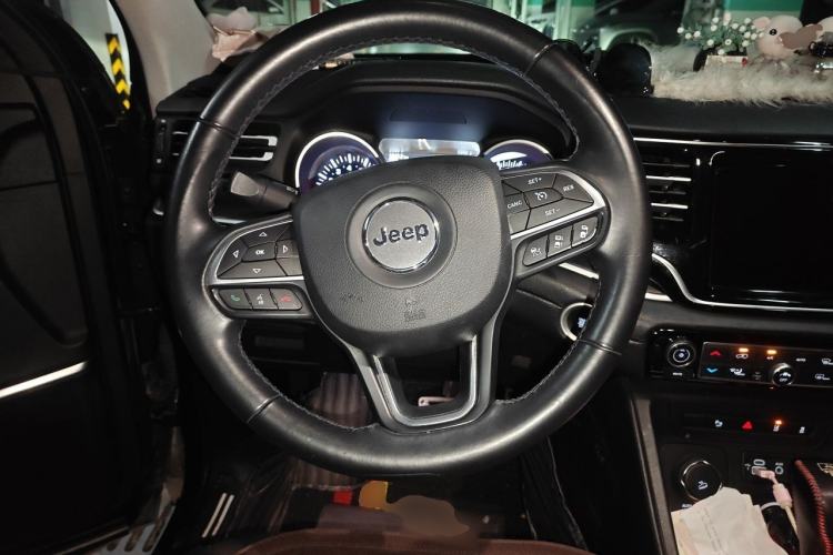 Used Jeep Grand Commander 2018 2.0T Four-Wheel Drive Prestige Edition China V Steering Wheel