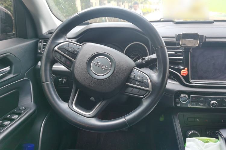 Used Jeep Grand Commander 2018 2.0T Four-Wheel Drive Enjoyment Edition China VI Steering Wheel