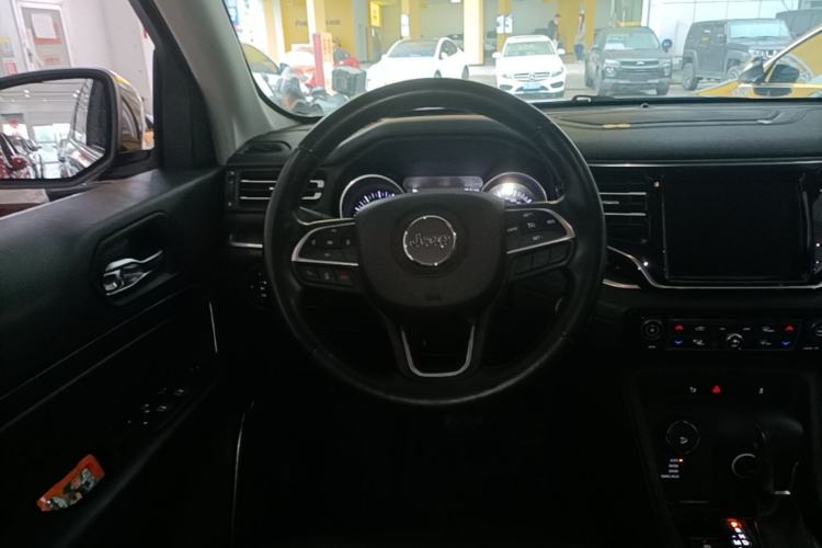 Used Jeep Grand Commander 2018 2.0T Four-Wheel Drive Enjoyment Edition China VI Steering Wheel