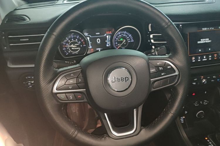 Used Jeep Grand Commander 2018 2.0T Four-Wheel Drive Premium Navigation Version China V Steering Wheel