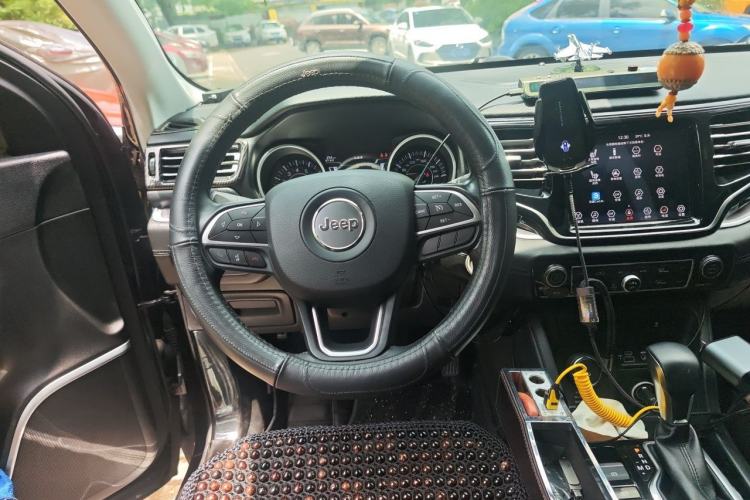Used Jeep Grand Commander 2018 2.0T Four-Wheel Drive Enjoyment Edition China VI Steering Wheel