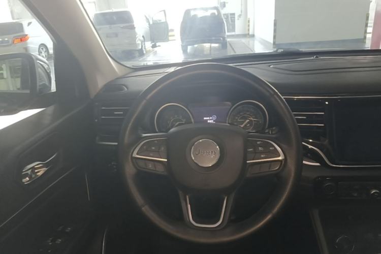 Used Jeep Grand Commander 2018 2.0T Four-Wheel Drive Enjoyment Edition China VI Steering Wheel