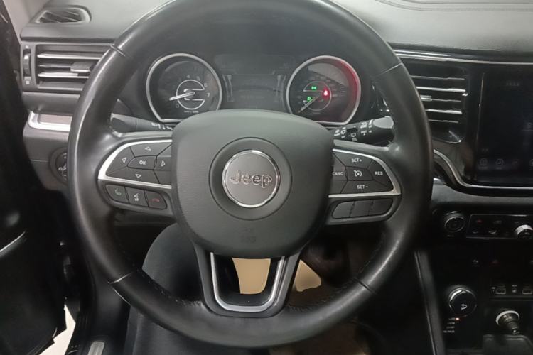 Used Jeep Grand Commander 2018 2.0T Four-Wheel Drive Enjoyment Edition China VI Steering Wheel