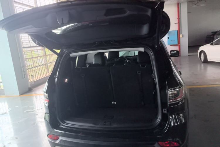 Used Jeep Grand Commander 2018 2.0T Four-Wheel Drive Premium Navigation Version China V Trunk