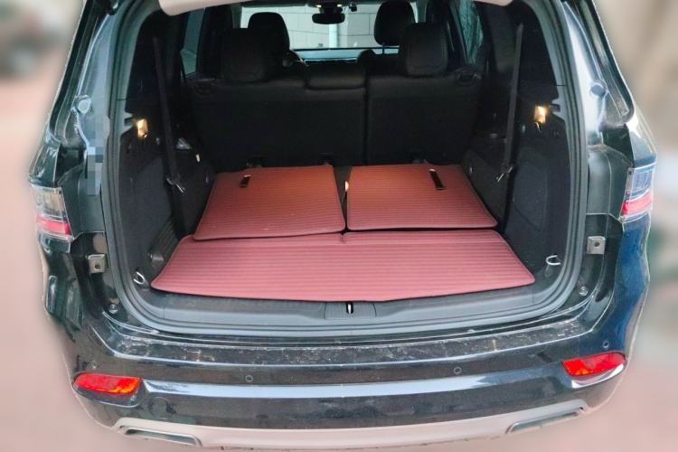 Used Jeep Grand Commander 2018 2.0T Four-Wheel Drive Smart Enjoyment Version China V Emission Standard Trunk