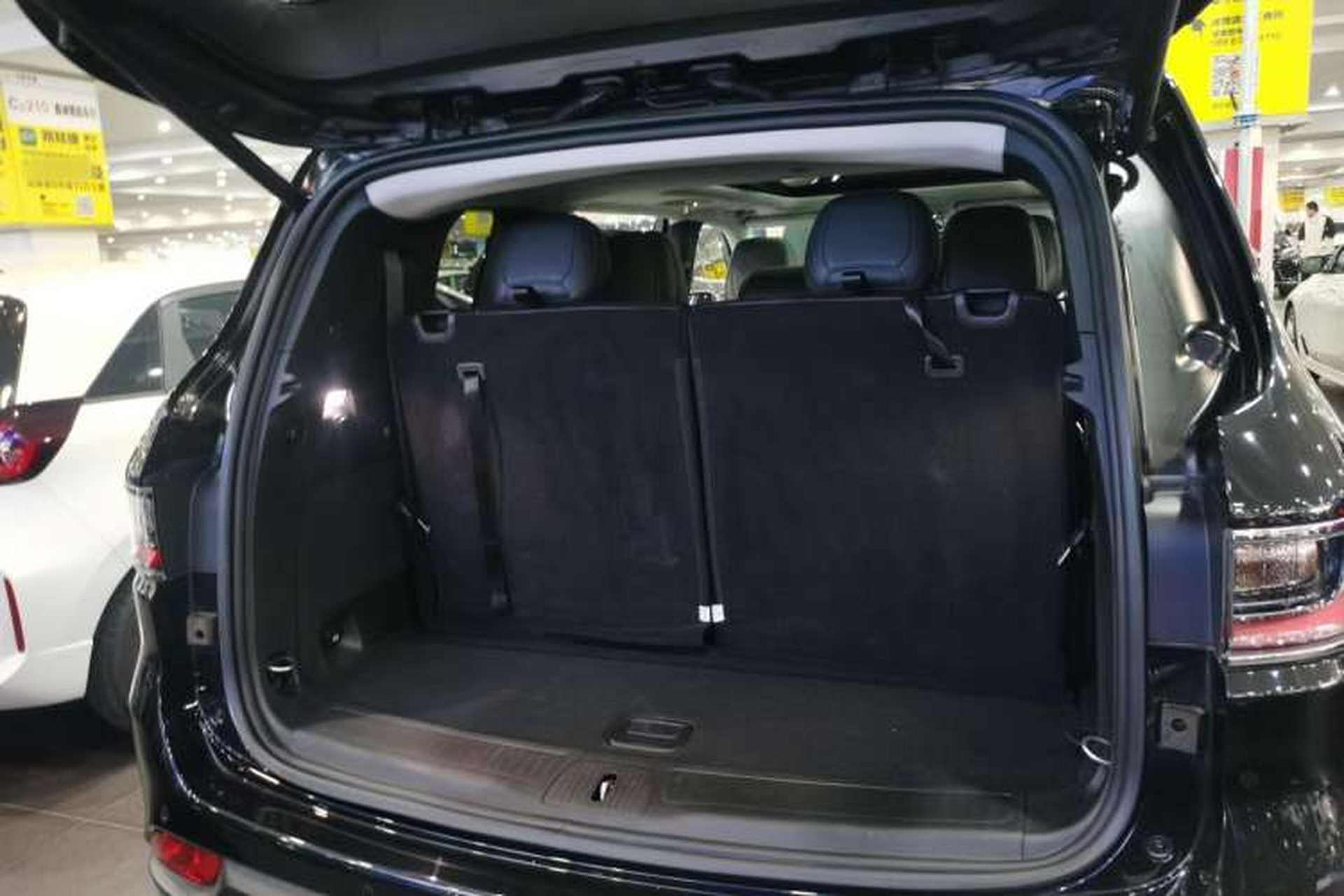 Used Jeep Grand Commander 2018 2.0T Four-Wheel Drive Enjoyment Edition China VI Trunk