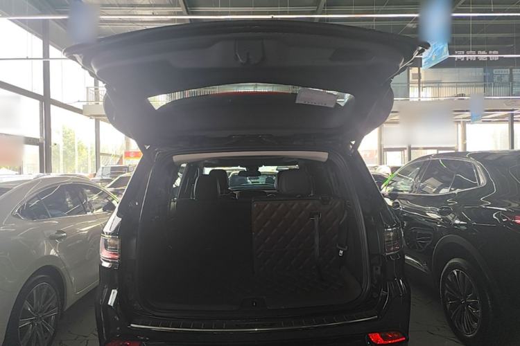 Used Jeep Grand Commander 2018 2.0T Four-Wheel Drive Smart Enjoyment Version China V Emission Standard Trunk