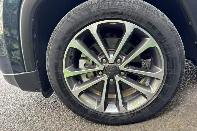 Used Jeep Grand Commander 2018 2.0T Four-Wheel Drive Enjoyment Edition China VI Exterior 10