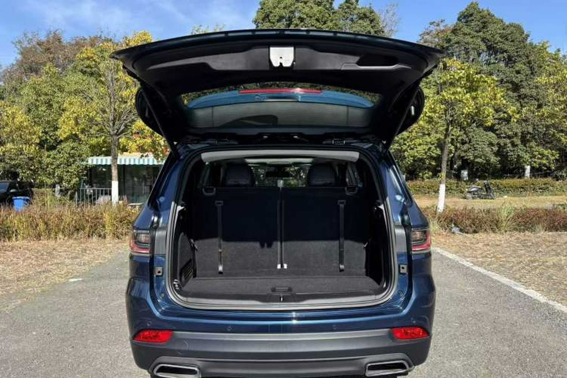 Used Jeep Grand Commander 2018 2.0T Four-Wheel Drive Enjoyment Edition China VI Interior 4