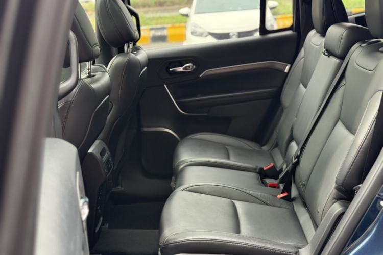 Used Jeep Grand Commander 2018 2.0T Four-Wheel Drive Enjoyment Version China V Interior 5