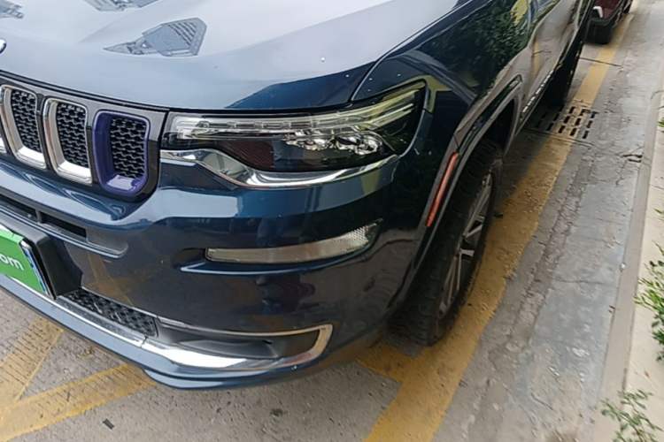 Used Jeep Grand Commander 2018 2.0T Four-Wheel Drive Smart Enjoyment Version China VI Left Front Headlight