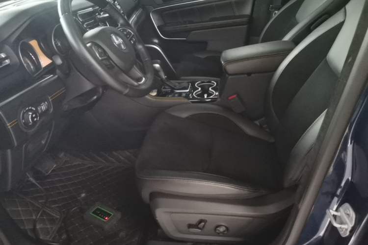Used Jeep Grand Commander 2018 2.0T Four-Wheel Drive Luxury Edition China V Emission Standard Left Front Seat