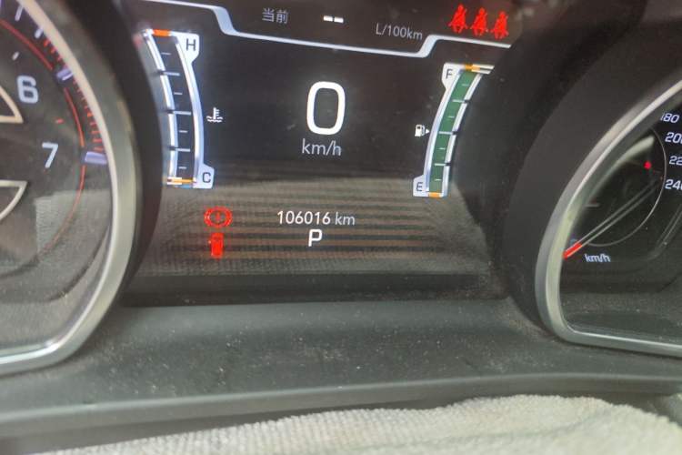 Used Jeep Grand Commander 2018 2.0T Four-wheel Drive Premium Edition China VI Odometer Close Up