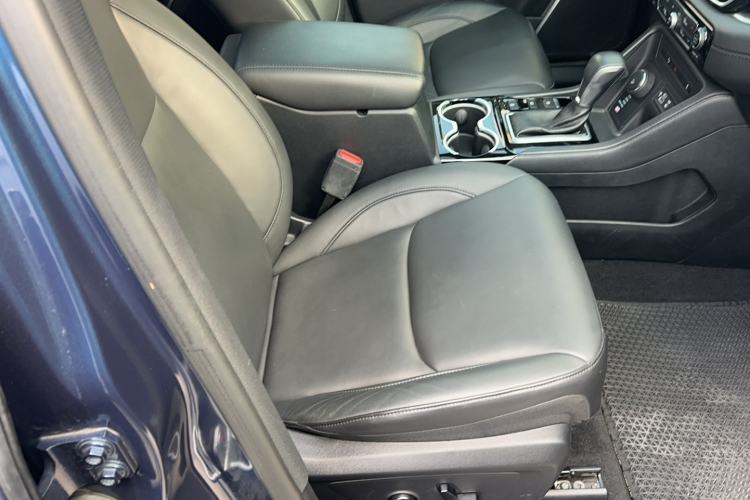 Used Jeep Grand Commander 2018 2.0T Four-Wheel Drive Enjoyment Edition China VI Right Front Seat