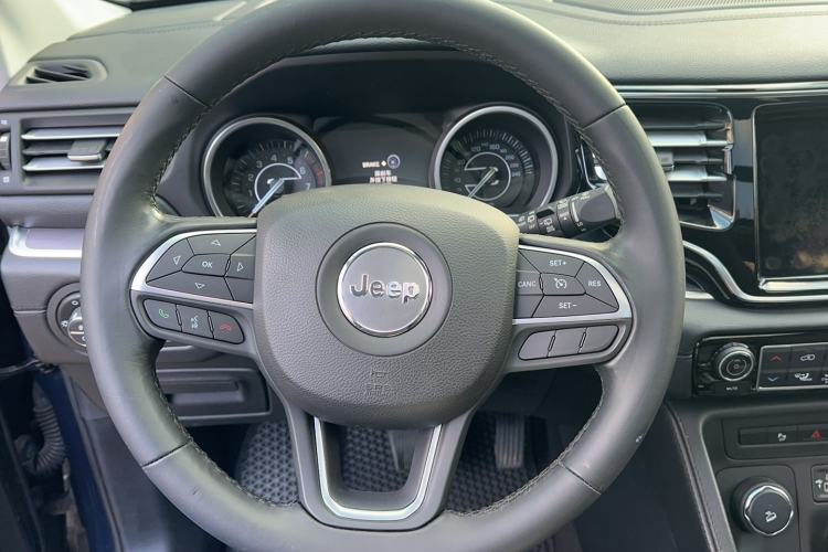 Used Jeep Grand Commander 2018 2.0T Four-Wheel Drive Enjoyment Edition China VI Steering Wheel