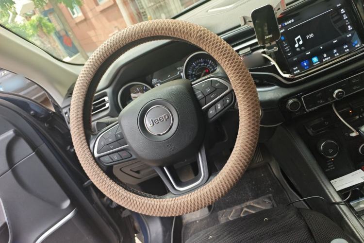 Used Jeep Grand Commander 2018 2.0T Four-wheel Drive Premium Edition China VI Steering Wheel