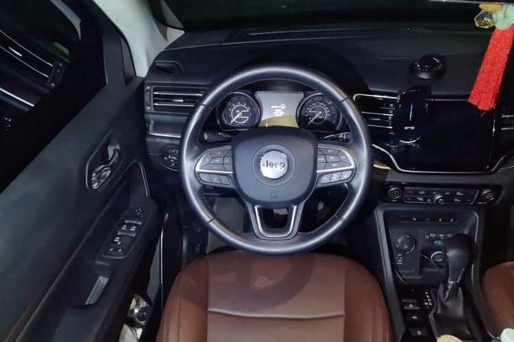Used Jeep Grand Commander 2018 2.0T Four-Wheel Drive Prestige Edition China V Steering Wheel