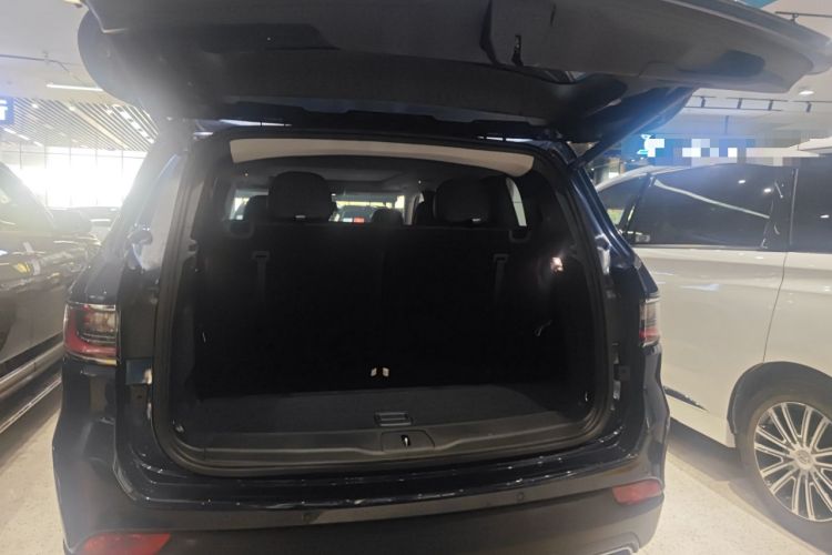 Used Jeep Grand Commander 2018 2.0T Four-Wheel Drive Enjoyment Edition China VI Trunk