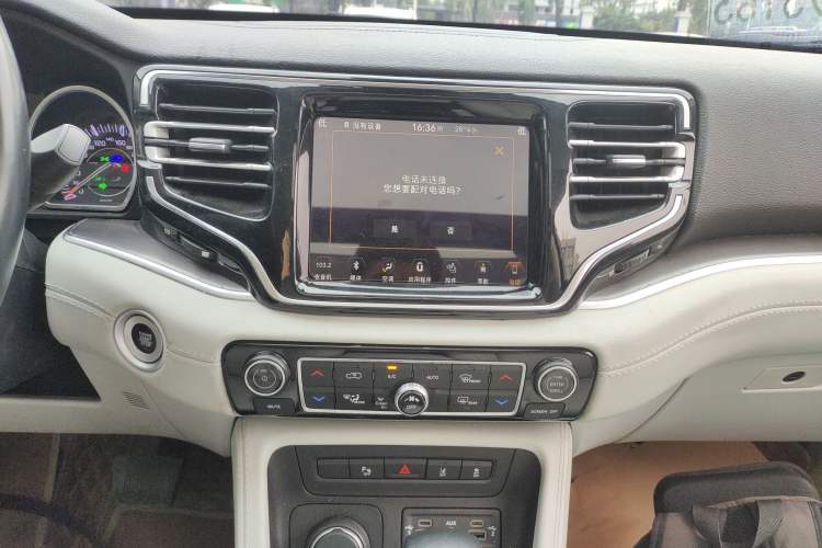 Used Jeep Grand Commander 2018 2.0T Four-Wheel Drive Prestige Edition China V Audio And AC Panel