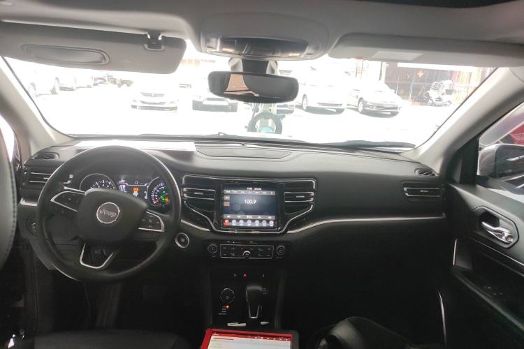 Used Jeep Grand Commander 2018 2.0T Four-Wheel Drive Enjoyment Version China V Center Console