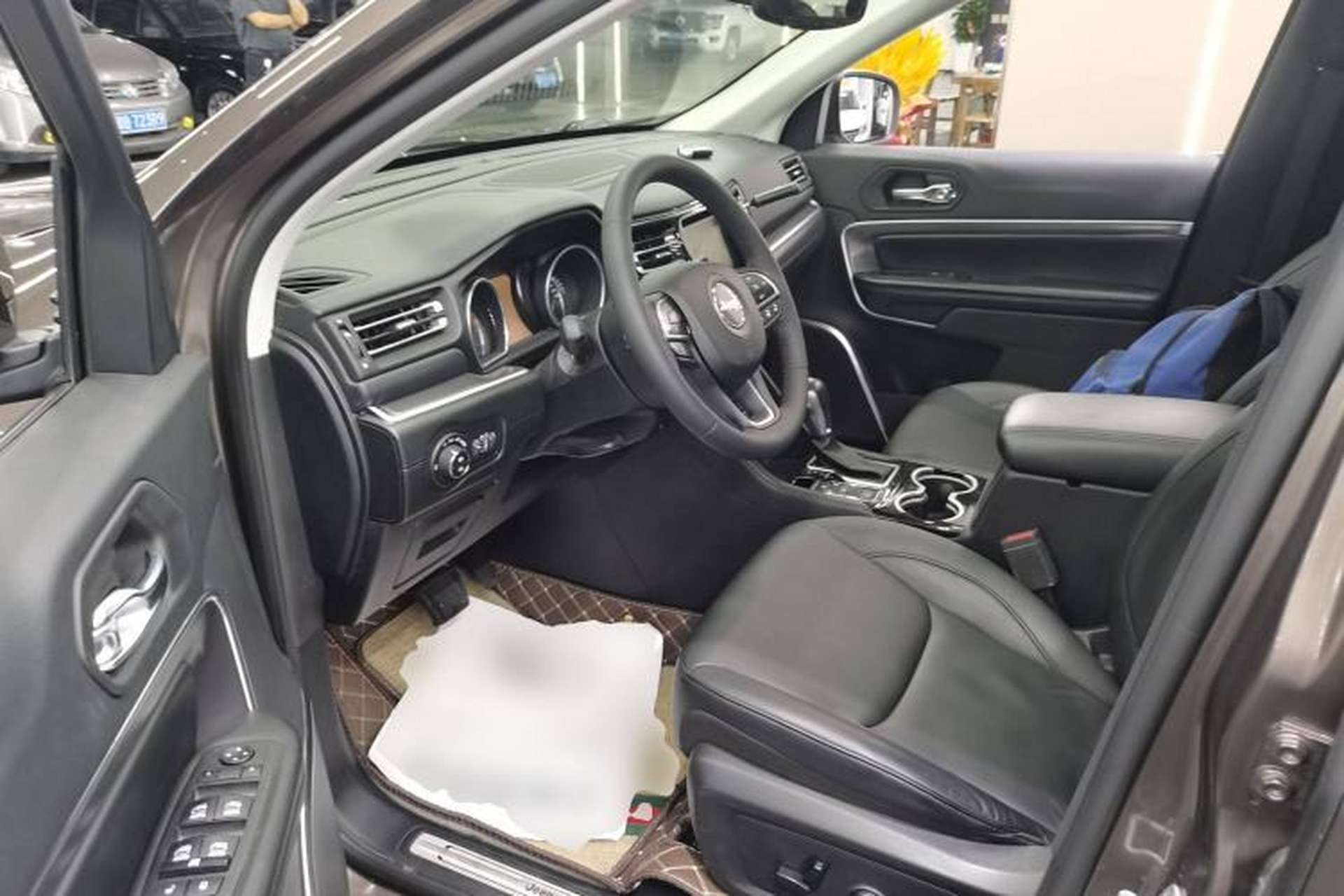 Used Jeep Grand Commander 2018 2.0T Four-Wheel Drive Prestige Edition China V Driver Seat