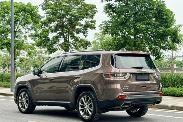 Used Jeep Grand Commander 2018 2.0T Four-Wheel Drive Premium Navigation Version China V Exterior 4