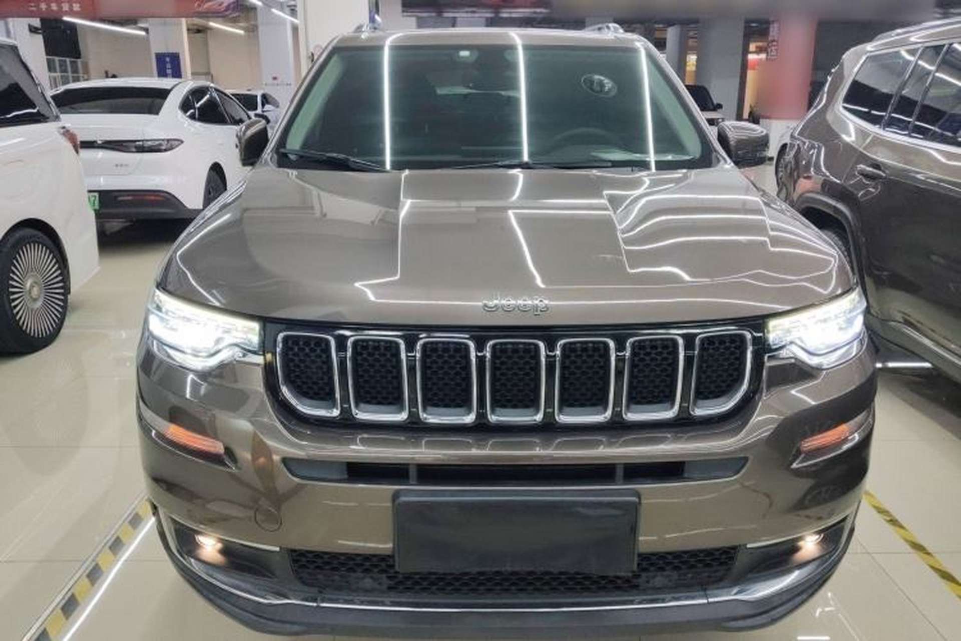 Used Jeep Grand Commander 2018 2.0T Four-Wheel Drive Enjoyment Edition China VI Front
