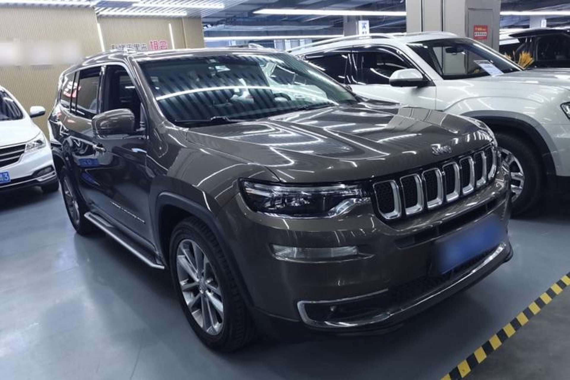Used Jeep Grand Commander 2018 2.0T Four-Wheel Drive Prestige Edition China V Front Right 45 Deg