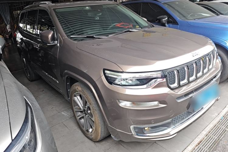 Used Jeep Grand Commander 2018 2.0T Four-Wheel Drive Smart Enjoyment Version China VI Front Right 45 Deg