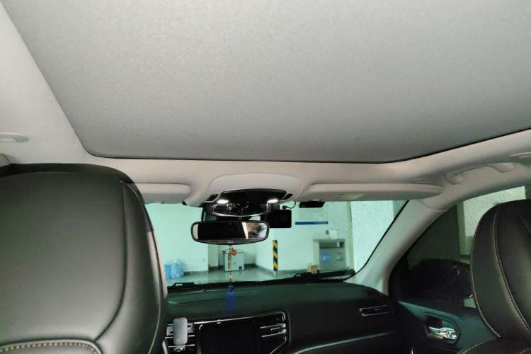 Used Jeep Grand Commander 2018 2.0T Four-Wheel Drive Smart Enjoyment Version China V Emission Standard Headliner