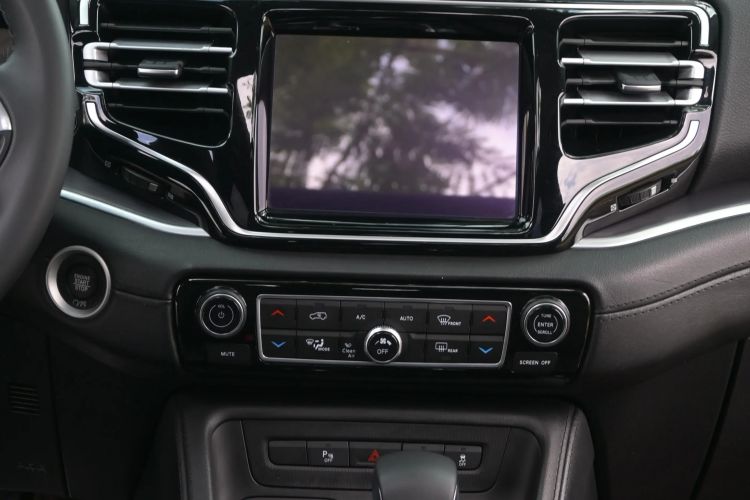 Used Jeep Grand Commander 2018 2.0T Four-Wheel Drive Prestige Edition China V Interior 4