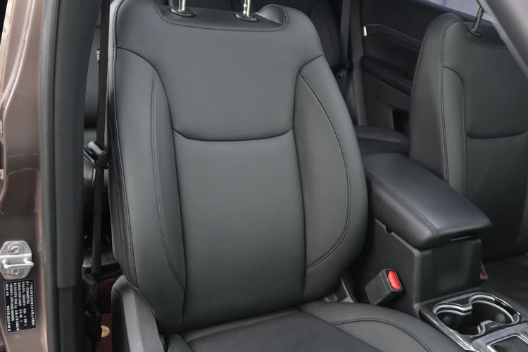 Used Jeep Grand Commander 2018 2.0T Four-Wheel Drive Prestige Edition China V Interior 7