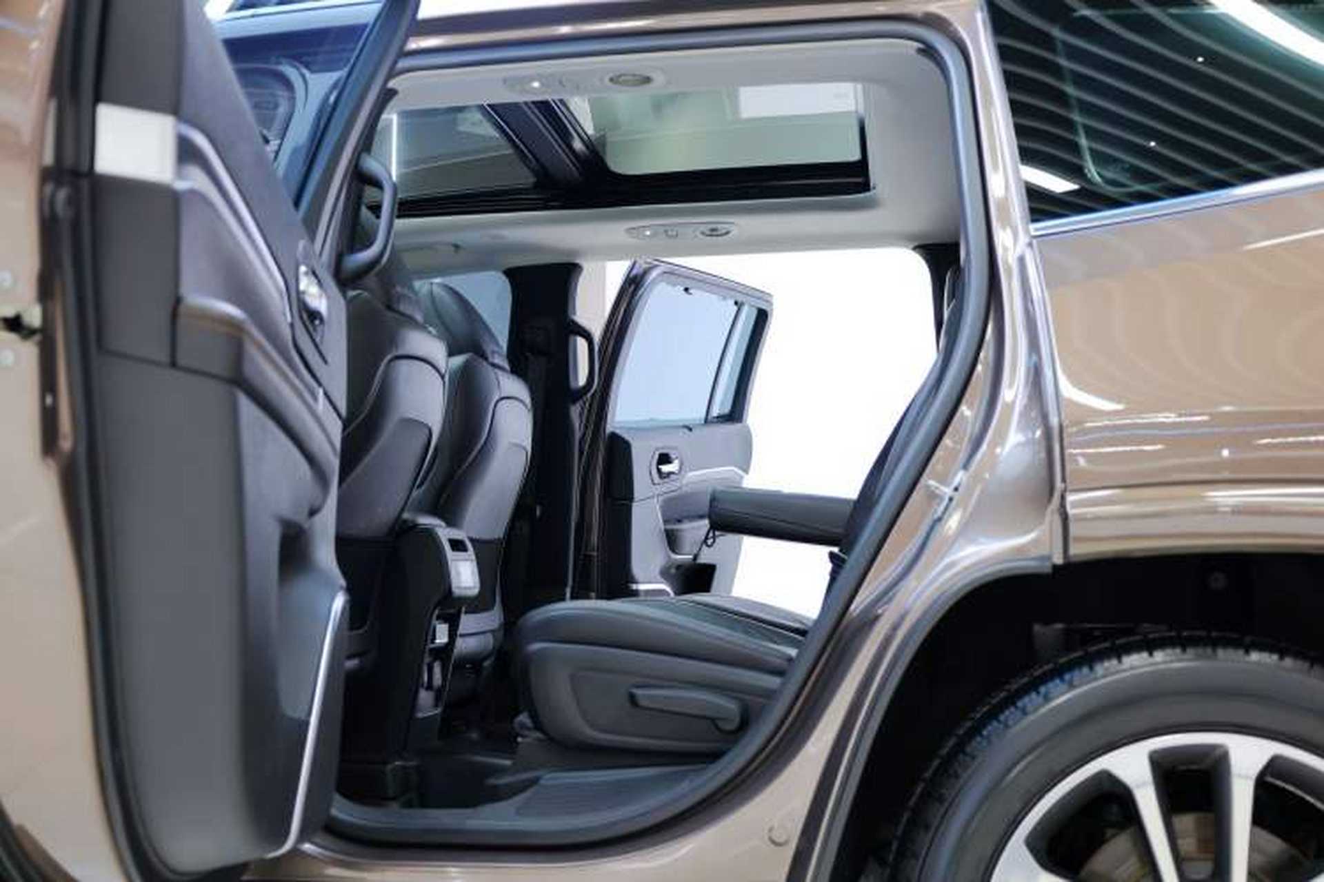 Used Jeep Grand Commander 2018 2.0T Four-Wheel Drive Smart Enjoyment Version China V Emission Standard Interior 7
