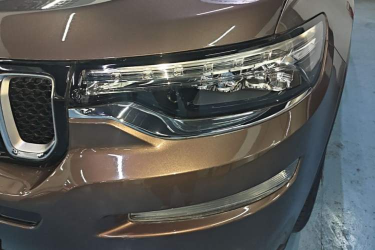 Used Jeep Grand Commander 2018 2.0T Four-Wheel Drive Prestige Edition China V Left Front Headlight
