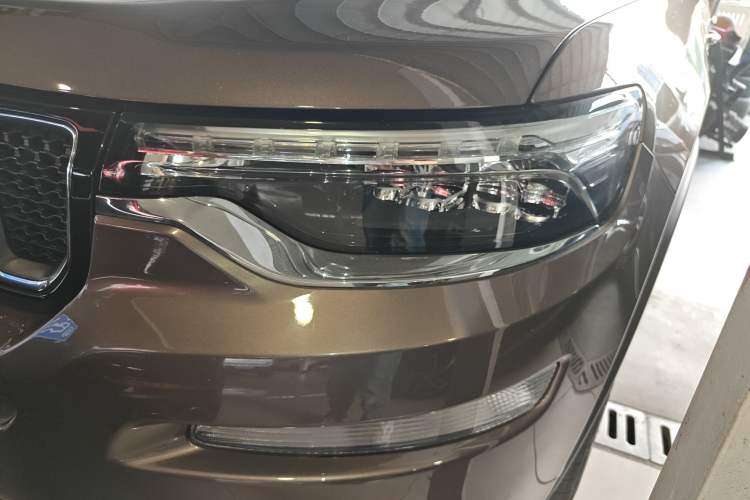 Used Jeep Grand Commander 2018 2.0T Four-Wheel Drive Premium Navigation Version China V Left Front Headlight